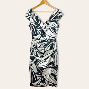 Sharagano Geometric Patterned V Neck Cap Sleeve Satin Neutral Evening Dress 12